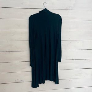 Women’s turtle neck forest green midi dress